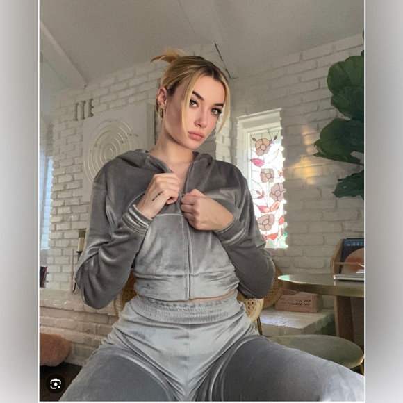 Skims Set Velour Tracksuit in Smoke - Picture 2 of 7